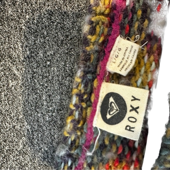 Roxy Red and Pink Crew Neck Sweater - Picture 3 of 4